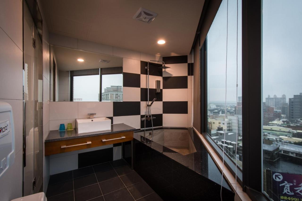 Hotel J Taoyuan Pingzhen المظهر الخارجي الصورة