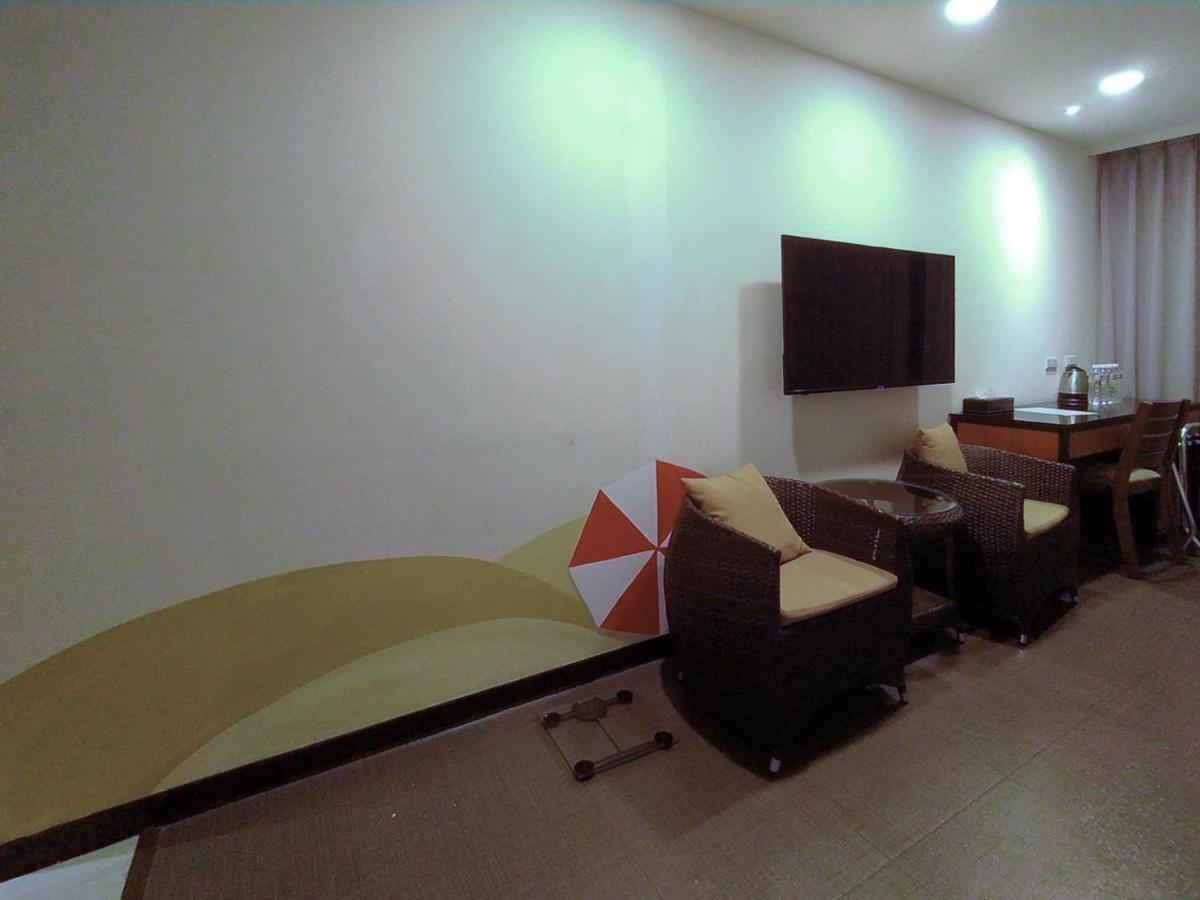 Hotel J Taoyuan Pingzhen المظهر الخارجي الصورة